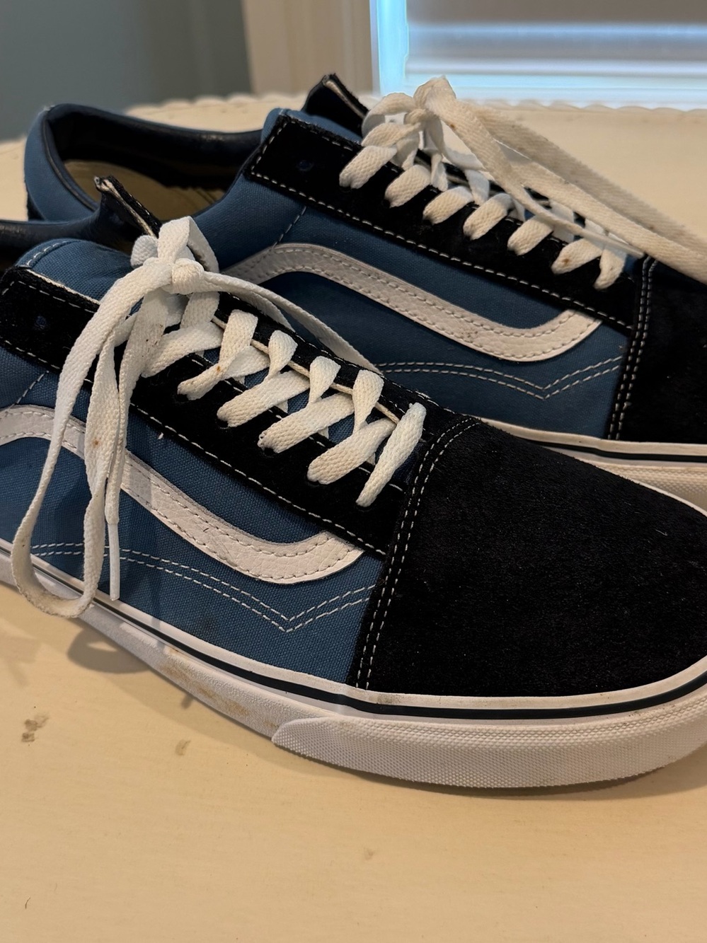 Vans Old Skool Sneakers in Blue, Black and White Men’s